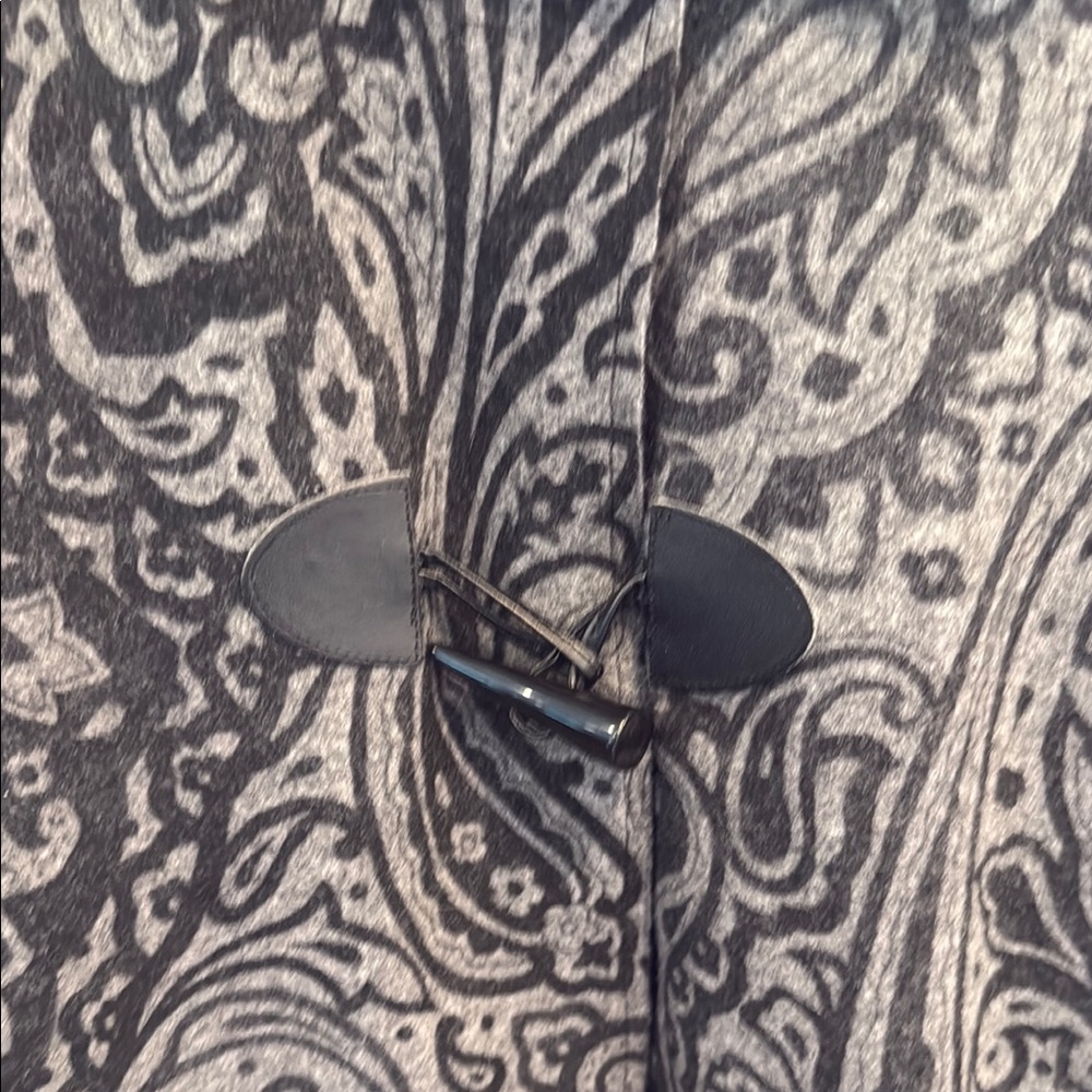 Jones New York Black Faux Fur Collar - Picture 3 of 5